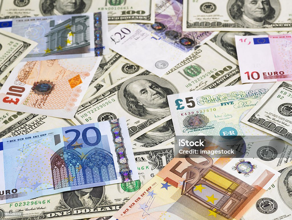 بنك RBC يتوقع صعود اليورو مقابل الدولار إلى 1.24 خلال العام المقبل